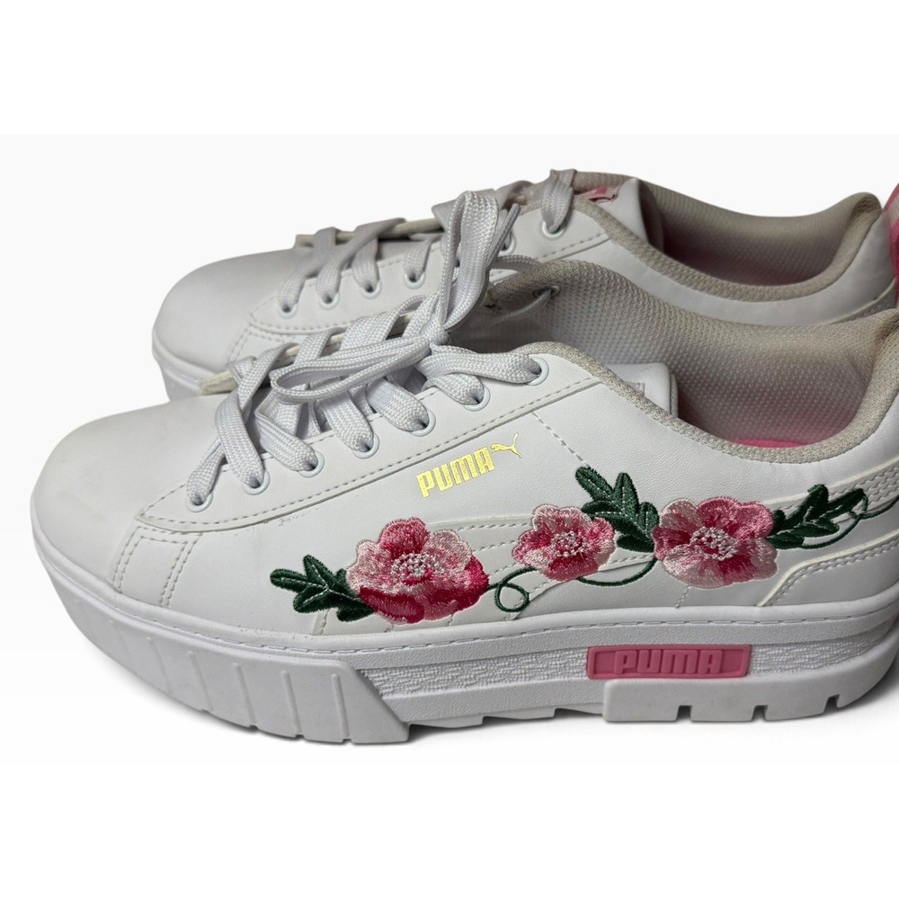 Puma Mayze Embroidery Athletic Shoe Women Size 9 Pink Floral